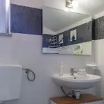 Sandra, A Beautiful With Sea View And A Pool * Drenje (Istria)
